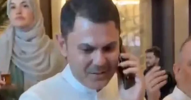 Cumhurbaşkanı Erdoğan Türk hacıları selamladı VİDEO İZLE