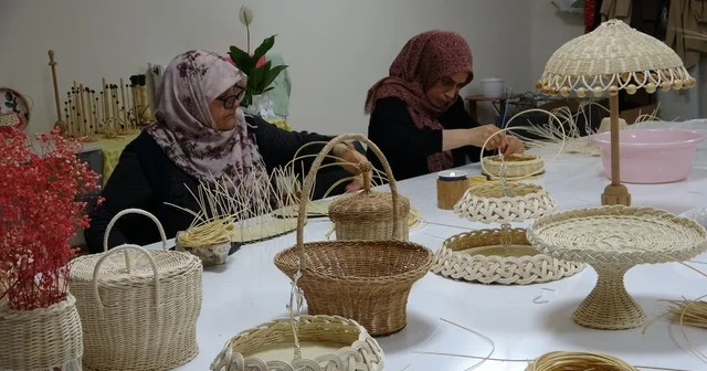 5 bin yıllık sepet örücülüğü sanatı Bitlis te yaşatılıyor Bitlis Haberleri