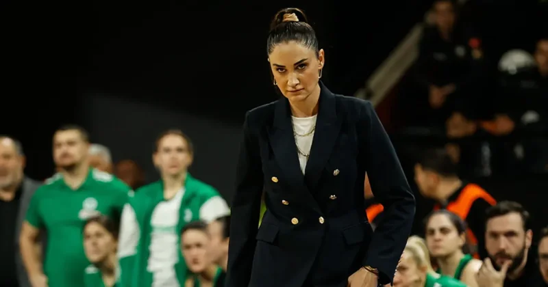 Panathinaikos, Selen Erdem ile uzattı!