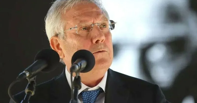 Anlaşmaya varıldı! İşte Aziz Yıldırım ın forvet transferi
