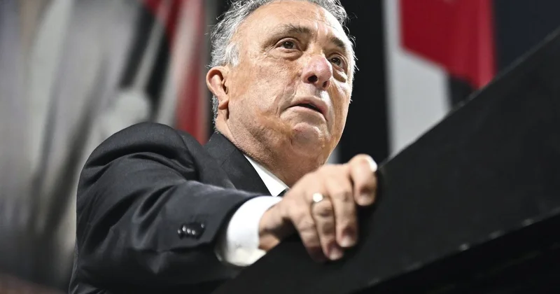 Ahmet Nur Çebi, Türk futbolunun efsane kulübünü satın alıyor