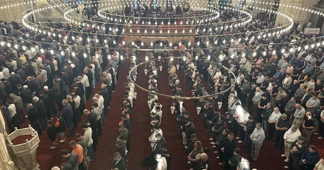 Ediren de Selimiye Camisi, bayram namazında doldu Edirne Haberleri