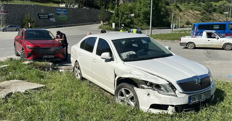 Samsun da korkutan kaza: Otomobiller hurdaya döndü