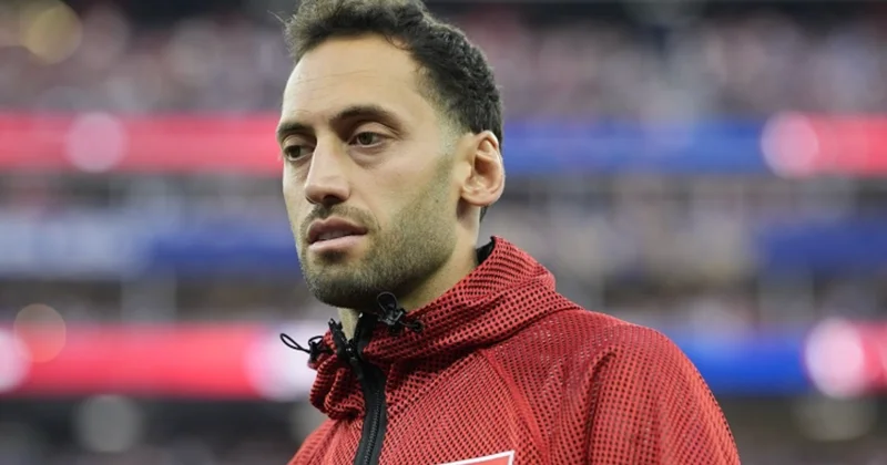 Hakan Çalhanoğlu ndan beklenen açıklama geldi! Hakkınızı helal edin Sözcü Gazetesi