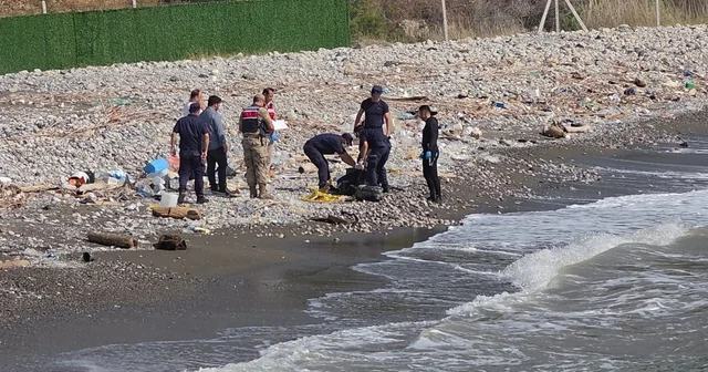 Hatay da sahilde kimliği belirsiz erkek cesedi bulundu Hatay Haberleri Habertürk Yerel Haberler