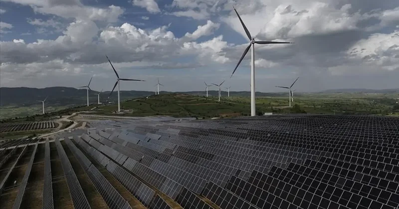 26 yılın zirvesi, 22 yılın en düşüğü: Türkiye enerjide tarihi makas değişimini yaşadı!