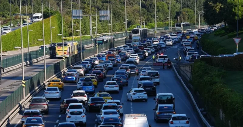 Son dakika Milyonlarca sürücü merakla bekliyordu! Trafik kanunu uygulama yönetmeliği tamamlandı! Artık serbest oldu...