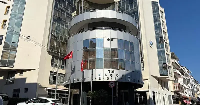 Balçova Belediye Başkanının annesi serbest bırakıldı