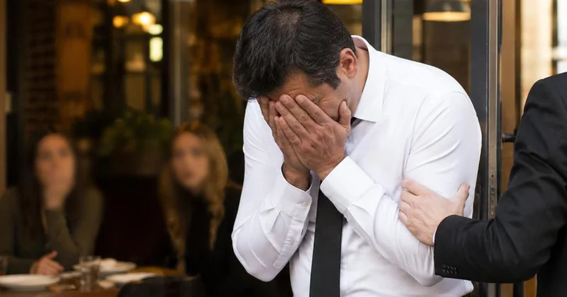 Restoran Müdürü Tazminatsız İşten Çıkarıldı