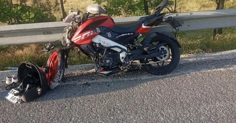 Uşak’ta motosiklet kamyona arkadan çarptı: 1 ölü