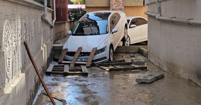 Kastamonu da selin vurduğu ilçede temizlik çalışmaları sürüyor Kastamonu da selin izleri siliniyor Kastamonu Haberleri Habertürk Yerel Haberler