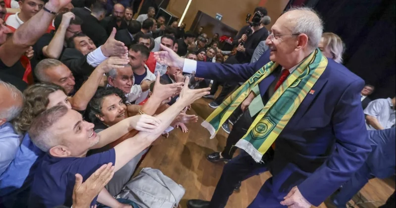 Butlanın İstanbul şovunda figüranlar fiyakayı bozdu Sözcü Gazetesi
