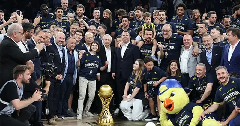 Fenerbahçe Basketbol da Aziz Yıldırım ek bütçeye onay verdi ama tek bir şartla! Fanatik Gazetesi Basketbol Haberleri Spor