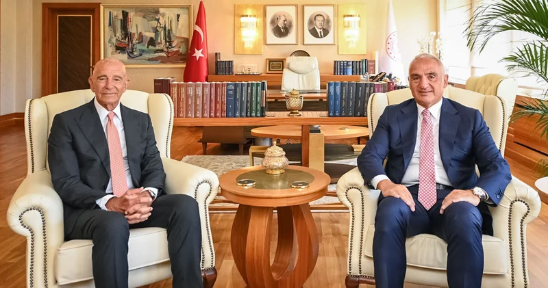 Kültür ve Turizm Bakanı Ersoy, Tom Barrack ı ağırladı Son dakika haberleri