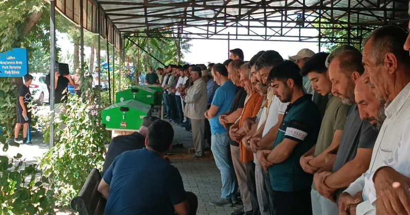 Öldürülen 3 kişi saldırıya uğradığı mezarlığa gömüldü Sözcü Gazetesi