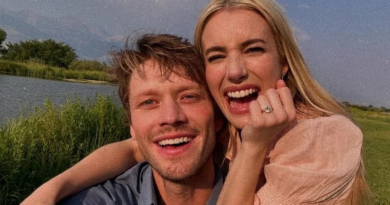 Emma Roberts ve Cody John evlendi