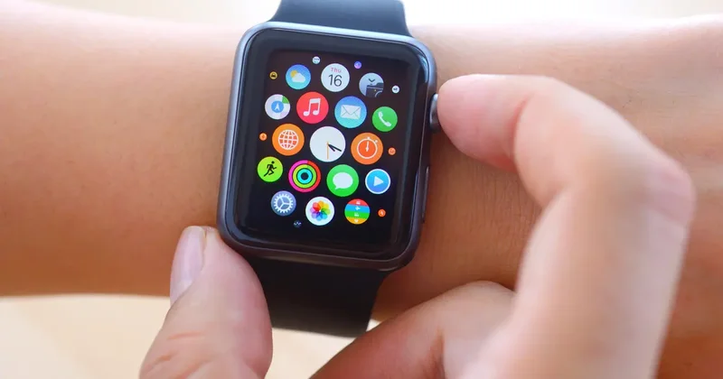 Apple Watch’a büyük tasarım değişikliği geliyor ancak hemen değil!