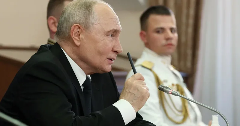 Dünyaya duyurdu! Putin den tedirgin eden emir