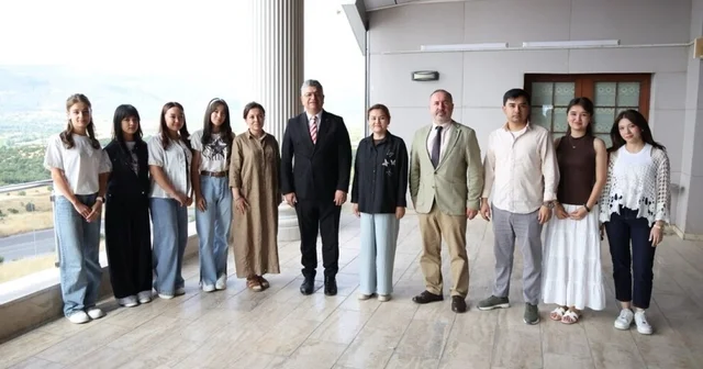DPÜ de Semerkantlı öğrencilere yaz okulu programı Kütahya Haberleri Habertürk Yerel Haberler