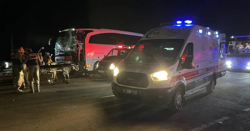 Şanlıurfa da 2 yolcu otobüsü çarpıştı: Yaralılar var