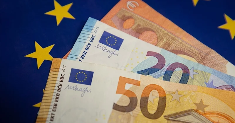 Euro Bölgesi nde şirketlere verilen krediler ivme kazandı Sözcü Gazetesi