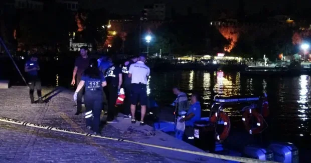 Antalya haberleri Antalya da kan şüpheli olay! Arkadaşını aradı, peşi sıra cesedi bulundu 27 Ağustos 2026