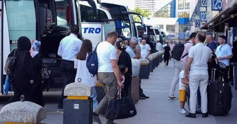 Otobüs seferleri 27 bine çıkıyor: Sektör kaptan şoför bulmakta zorlanıyor