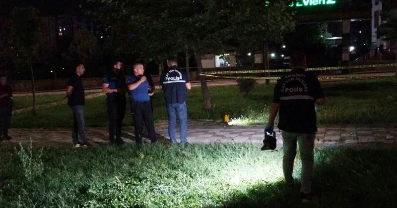 Malatya’da parkta silahlı kavga: 4 yaralı
