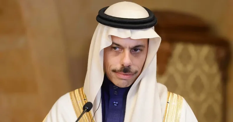S. Arabistan Dışişleri Bakanı: Körfez in güvenliği dünya güvenliğinin ayrılmaz parçasıdır