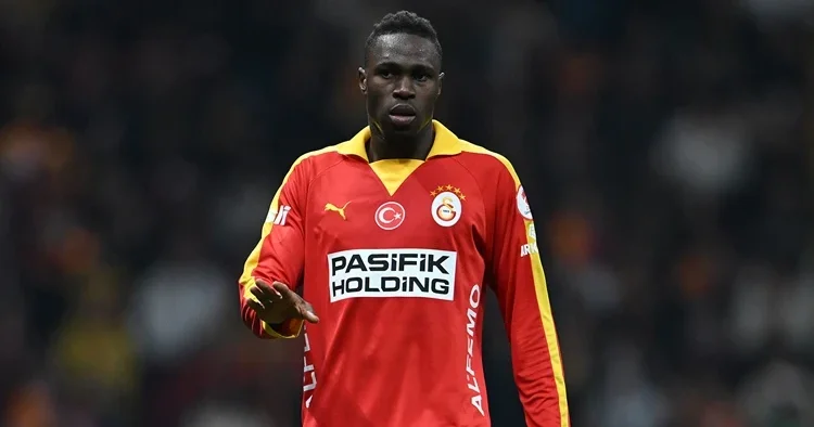 Galatasaray da Singo nun dönüşü yine ertelendi! İşte hedeflenen yeni tarih