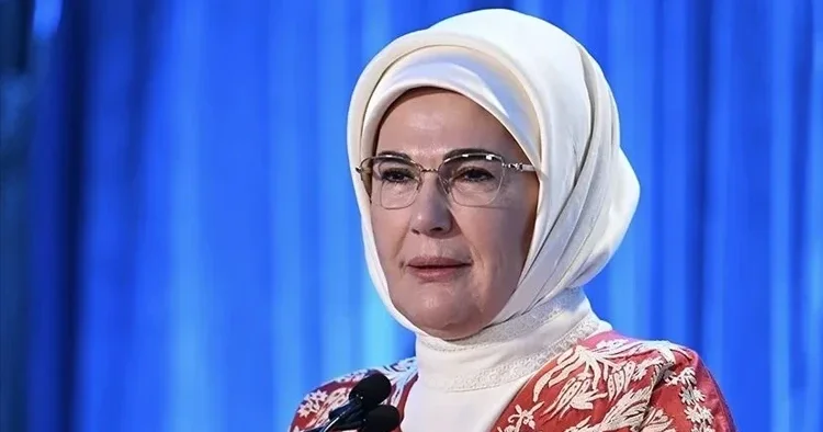 Emine Erdoğan dan Sıfır Atık Hareketi nin 9 uncu yıl dönümü paylaşımı