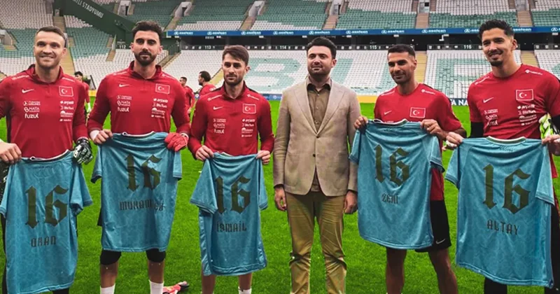 Bursaspor Başkanı Enes Çelik, A Milli Futbol Takımı nı ziyaret etti!