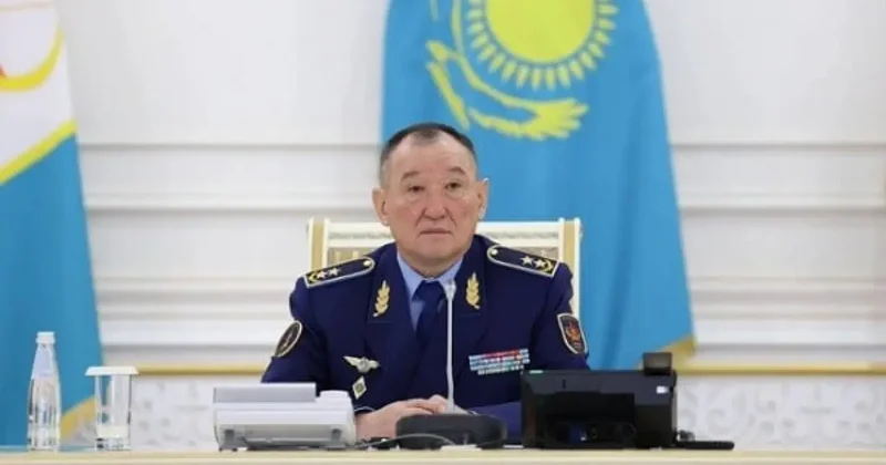 Kazak Savunma Bakanı görevden alındı