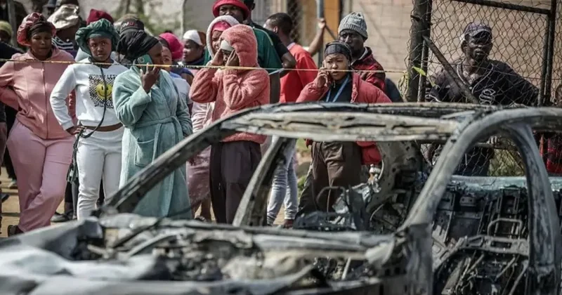 Güney Afrika’da peş peşe silahlı saldırılar: 27 ölü