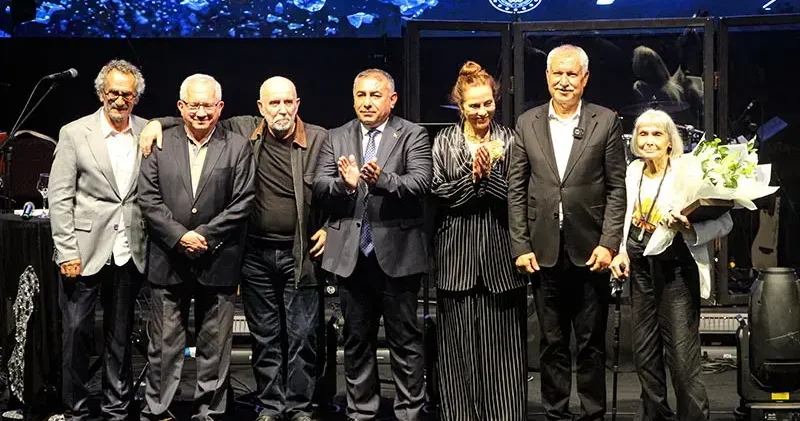 33 üncü Uluslararası Adana Altın Koza Film Festivali, Orhan Kemal Emek Ödülleri ile başladı