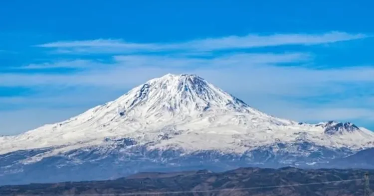 Alman araştırmacılar peşine düştü! Ağrı Dağı nın zirvesinde yeni araştırma