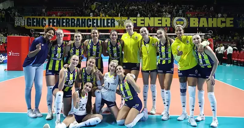 Derbide kazanan Fenerbahçe! Voleybol Haberleri Spor