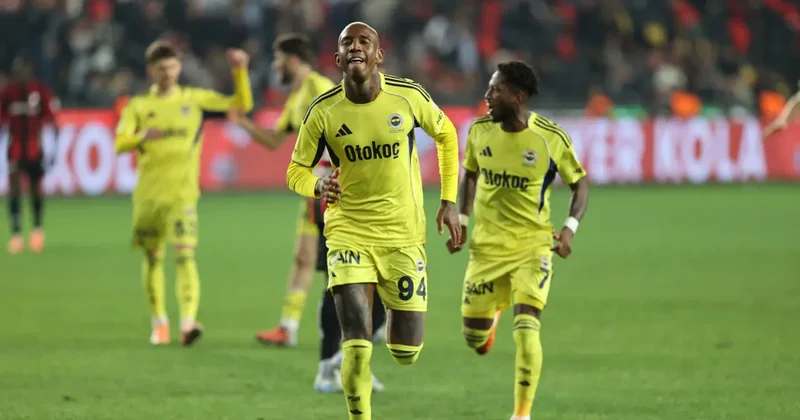 4 0 lık zaferin ardından Fenerbahçe den Galatasaray a gönderme