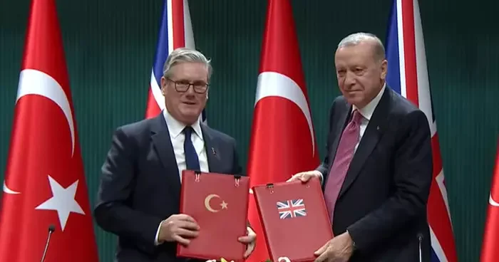 İngiltere Başbakanı Steimer Ankara da: İngiltere ile Türkiye arasında Eurifighter anlaşması imzalandı