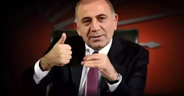 Eski CHP milletvekili Gürsel Tekin CNN Türk te... CHP de yaşananları bir bir anlattı