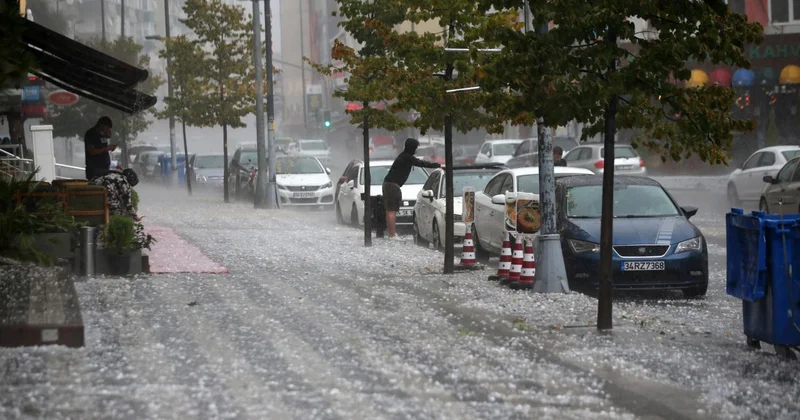 İstanbul da yerel dolu yağışına dikkat