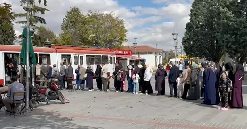 AKP nin kalesinde ucuz simit kuyruğu Sözcü Gazetesi
