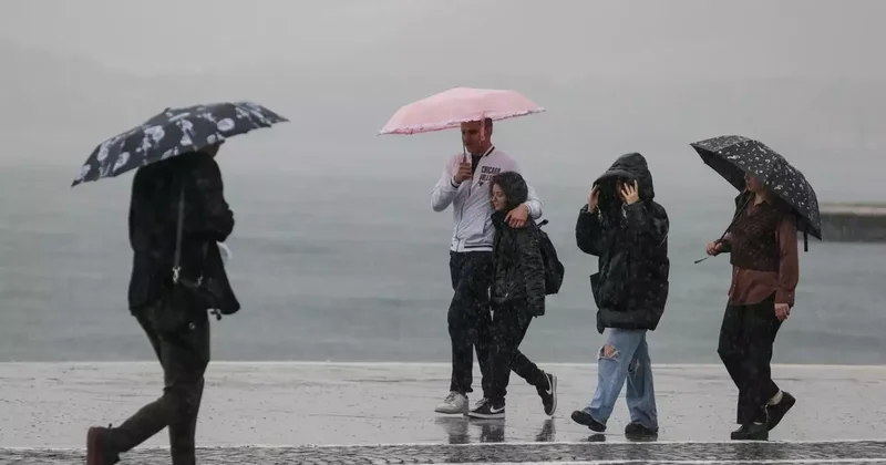 Yağışlardan sonra başkan Bozbey den açıklama: Yağışlar şehre ilaç gibi geldi!