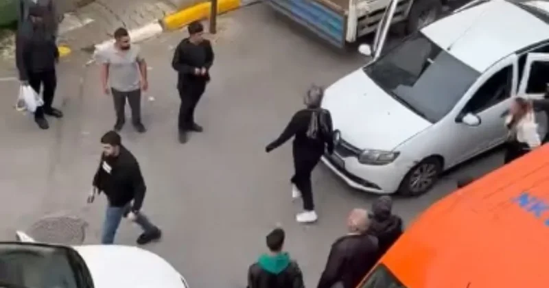 İstanbul un göbeğinde otomobilden indirdiği kadını darbetti Sözcü Gazetesi