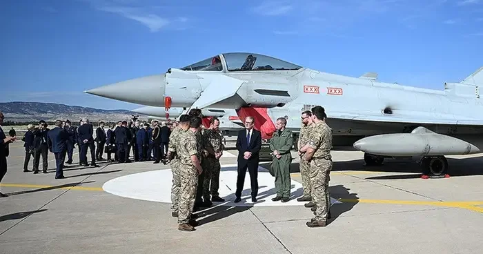 Milli Savunma Bakanı Güler ve Birleşik Krallık Başbakanı Starmer TUSAŞ’ı ziyaret etti