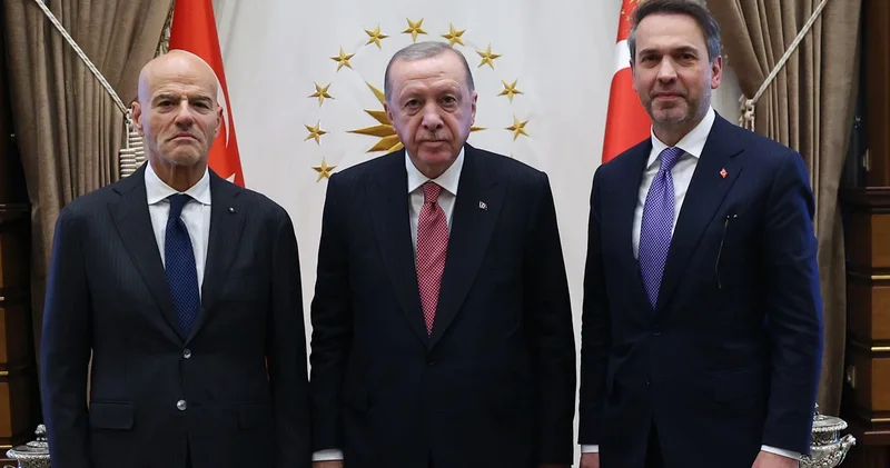 Erdoğan, Claudio Descalzi yi kabul etti
