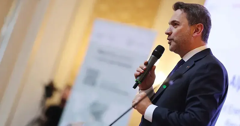 Bakan Bayraktar: Türkiye 2053 yılında karbon nötr bir ekonomi olacak