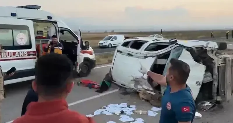 Düğün davetiyesi götürdükleri araç takla attı; 3 ü çocuk 6 yaralı