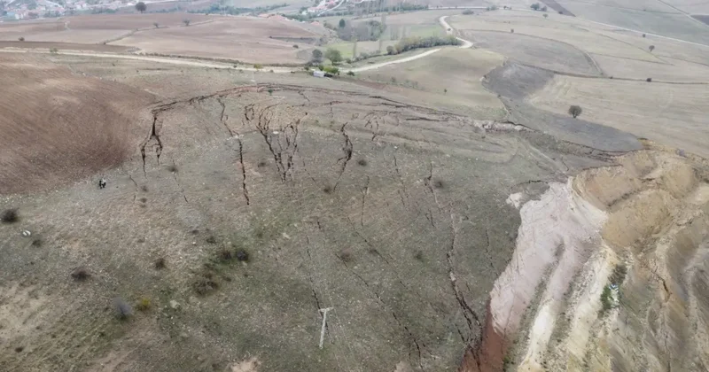 Yozgat ta korkutan hareketlilik: Valilikten açıklama geldi! 4 bin 875 alanı etkiledi