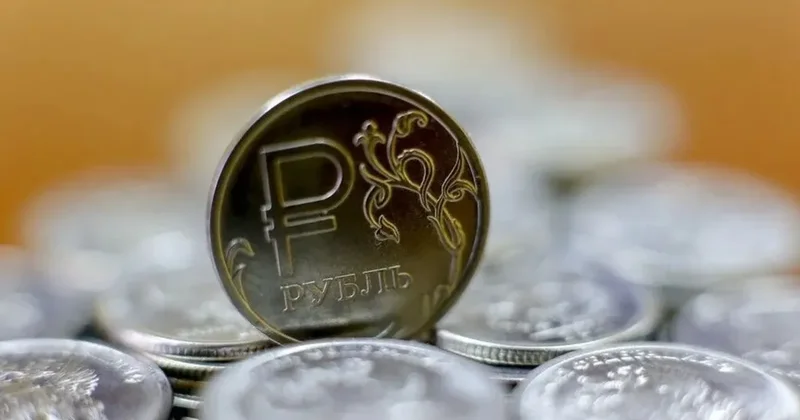 Rusya nın enerji gelirlerinde 1,14 trilyon rublelik kayıp
